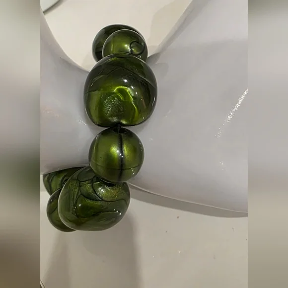 Olive Green Minimalist Bracelet with Sculptural Beads - Picture 5 of 9